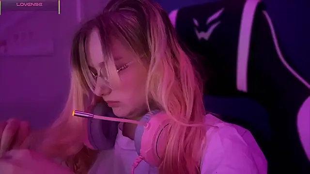 JacyWinslat online show from 03/14/25, 08:06