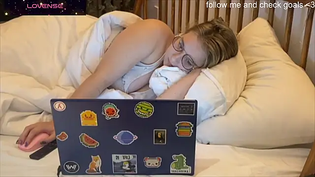 JacyWinslat online show from 01/11/26, 12:12