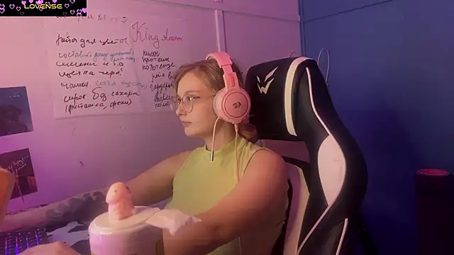 JacyWinslat online show from 03/06/25, 05:54