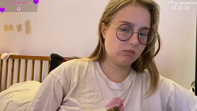 JacyWinslat online show from 03/01/26, 12:49