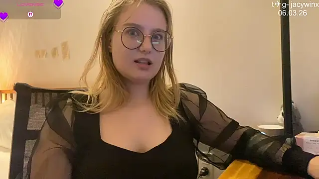 JacyWinslat online show from 03/06/26, 11:16