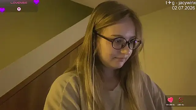 Snapshot of JacyWinslat chatting on 07/02/26, 02:45 JacyWinslat online show from 07/02/26, 02:45