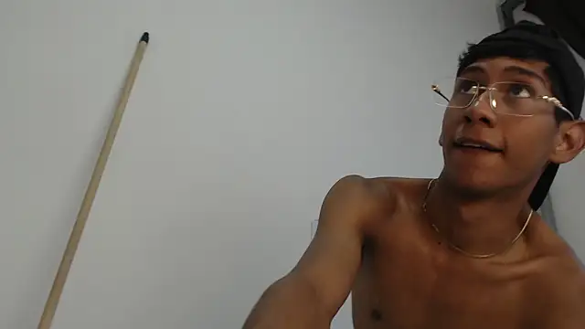 Nick Collins18 online show from 11/07/25, 08:02