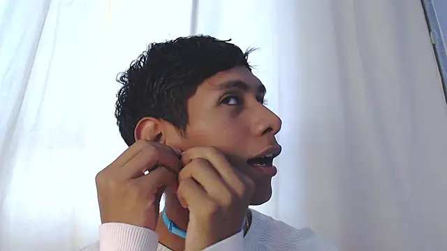 Nick Collins18 online show from 11/23/25, 05:12