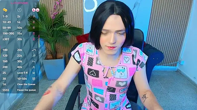 Snapshot of DylanRosse chatting on 10/04/25, 05:09 DylanRosse online show from 10/04/25, 05:09