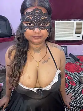 sexy-bu online show from 10/31/25, 09:11