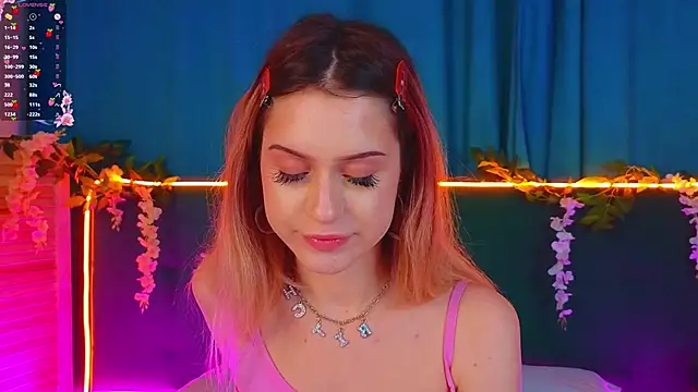 AlinaWalters online show from 11/16/25, 08:46