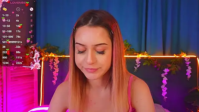 AlinaWalters online show from 11/20/25, 09:04