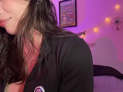 JessieCarter online show from 11/25/25, 04:13