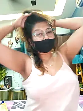 Cute-mona online show from 04/15/26, 08:31