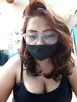 Cute-mona online show from 11/04/25, 10:24