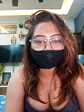 Cute-mona online show from 02/17/26, 10:18