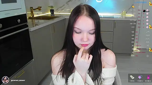 Snapshot of uwwu_bunny chatting on 01/16/25, 11:15 uwwu bunny online show from 01/16/25, 11:15