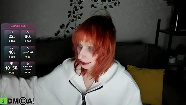 Little Chips online show from 10/30/25, 05:21