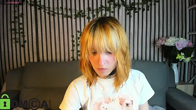 Little Chips online show from 10/25/25, 05:13