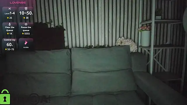 Snapshot of Little_Chips chatting on 03/29/26, 05:14 Little Chips online show from 03/29/26, 05:14