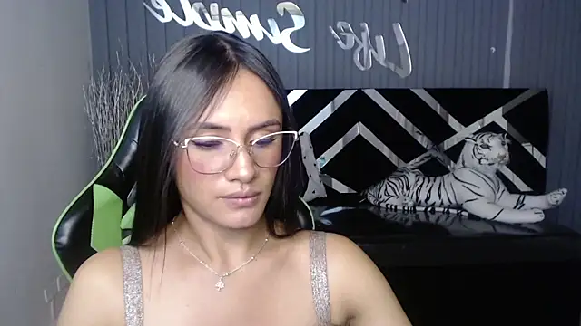 Snapshot of allison_a1 chatting on 02/26/25, 06:40 allison a1 online show from 02/26/25, 06:40