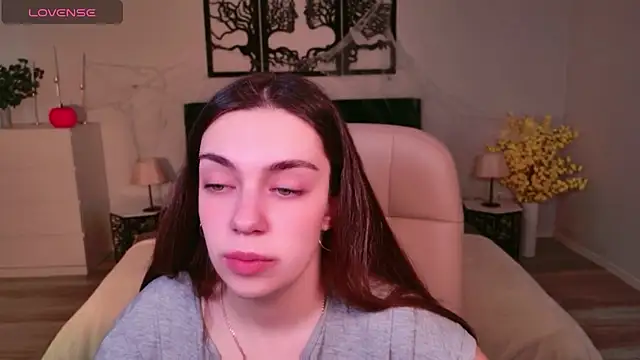 DaniellaLovely online show from 11/04/25, 11:03