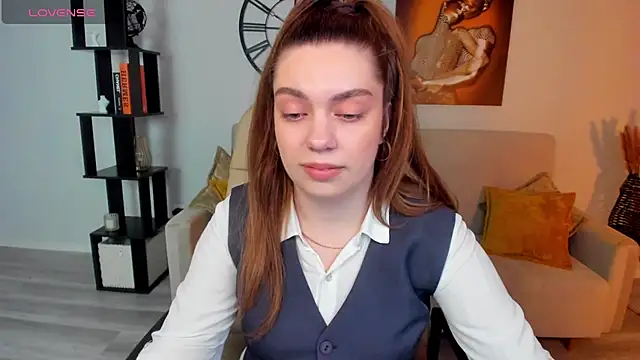 Snapshot of DaniellaLovely chatting on 03/07/25, 02:34 DaniellaLovely online show from 03/07/25, 02:34