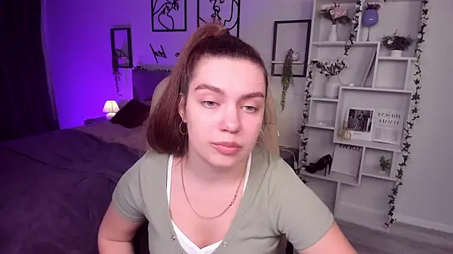 Snapshot of DaniellaLovely chatting on 01/30/25, 10:29 DaniellaLovely online show from 01/30/25, 10:29