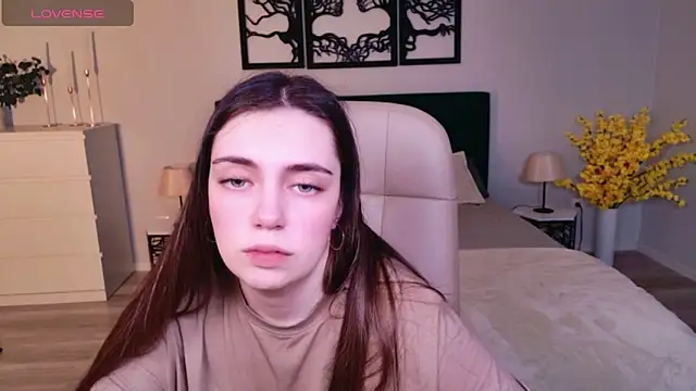 DaniellaLovely online show from 02/01/26, 09:40