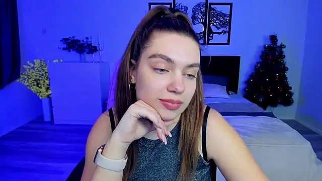 Snapshot of DaniellaLovely chatting on 01/19/25, 12:06 DaniellaLovely online show from 01/19/25, 12:06
