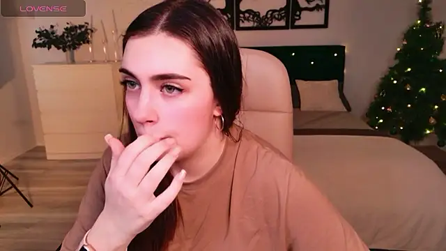 DaniellaLovely online show from 01/11/26, 10:22