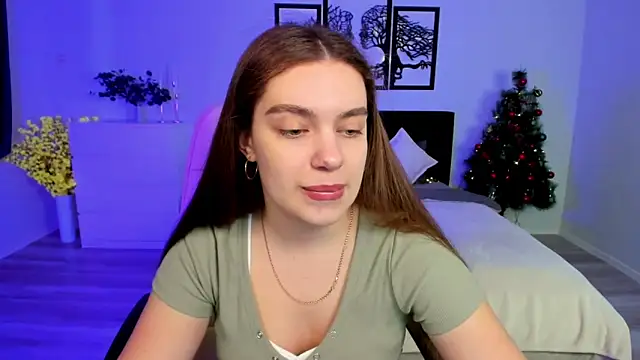 Snapshot of DaniellaLovely chatting on 01/21/25, 11:03 DaniellaLovely online show from 01/21/25, 11:03