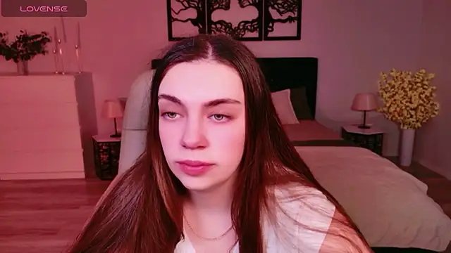 DaniellaLovely online show from 12/05/25, 10:58