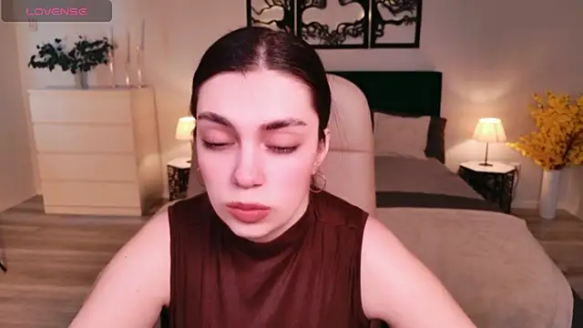 DaniellaLovely online show from 02/24/26, 11:00