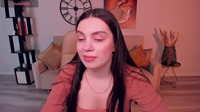 Snapshot of DaniellaLovely chatting on 03/21/25, 02:18 DaniellaLovely online show from 03/21/25, 02:18
