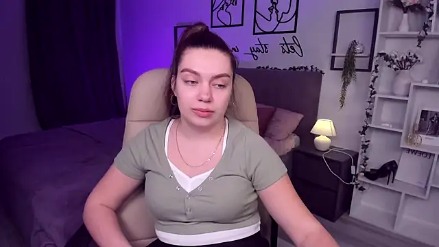 Snapshot of DaniellaLovely chatting on 01/30/25, 01:31 DaniellaLovely online show from 01/30/25, 01:31