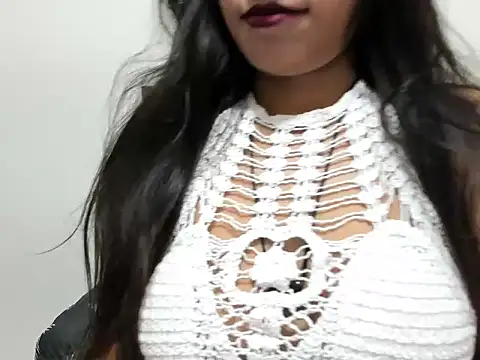 evaaelfiee online show from 11/19/25, 04:01