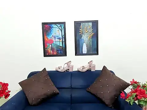 evaaelfiee online show from 10/05/25, 03:52