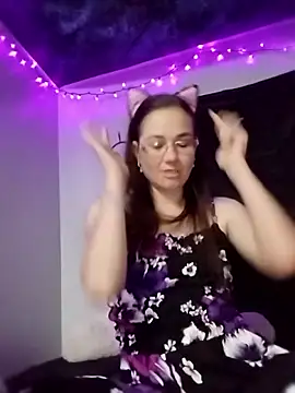 Cutebitchxh online show from 04/14/26, 03:22