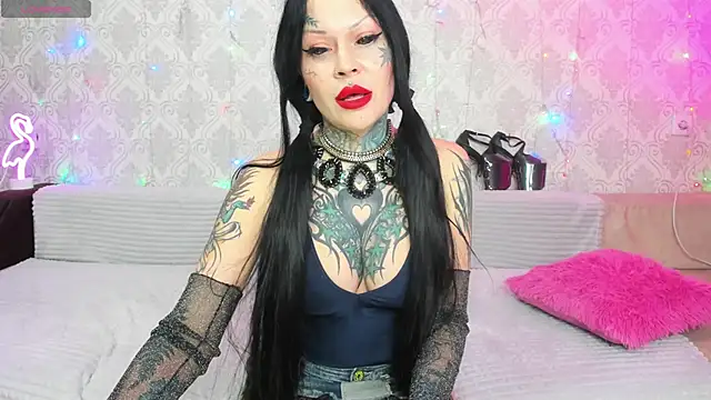 Megan Black Moon online show from 02/08/25, 11:01