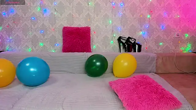 Megan Black Moon online show from 02/09/25, 06:43