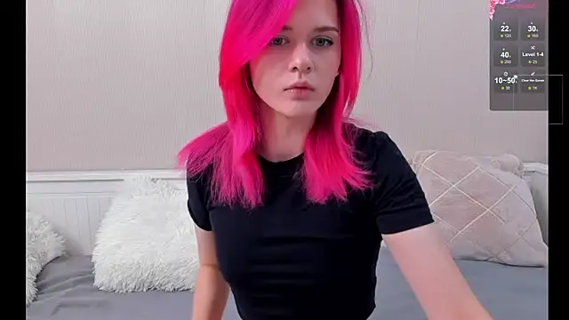 JulieTaylors online show from 11/03/25, 10:35