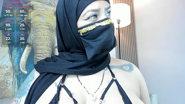 Snapshot of zully_01 chatting on 09/26/25, 11:39 zully 01 online show from 09/26/25, 11:39