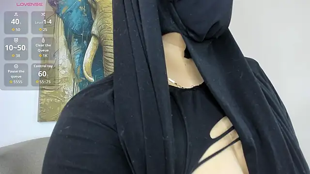 Snapshot of zully_01 chatting on 12/05/25, 10:47 zully 01 online show from 12/05/25, 10:47