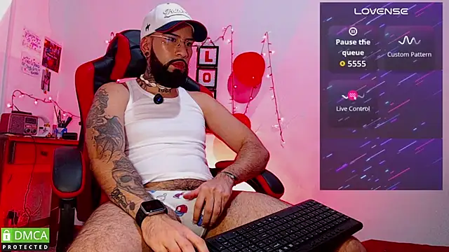 Diilanhott online show from 02/15/26, 12:33