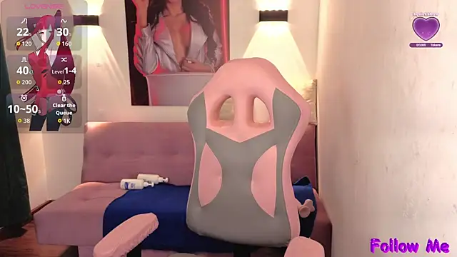 Snapshot of vittorialombardi__ chatting on 11/13/25, 08:07 vittorialombardi online show from 11/13/25, 08:07