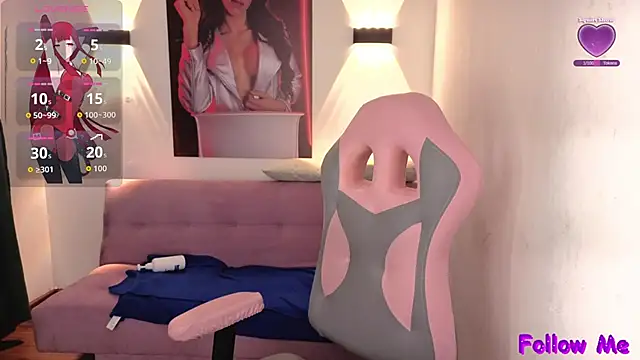 Snapshot of vittorialombardi__ chatting on 10/26/25, 07:31 vittorialombardi online show from 10/26/25, 07:31