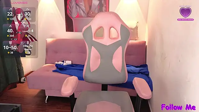 Snapshot of vittorialombardi__ chatting on 10/10/25, 08:15 vittorialombardi online show from 10/10/25, 08:15