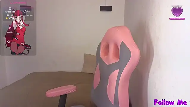 vittorialombardi   online show from 12/21/25, 07:54