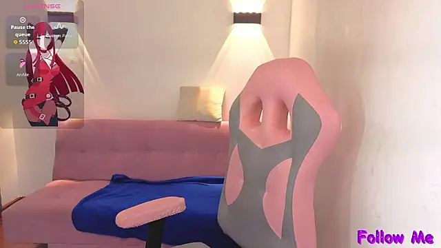 vittorialombardi   online show from 02/04/26, 07:25