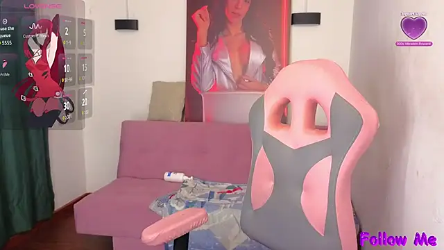 Snapshot of vittorialombardi__ chatting on 12/16/25, 08:07 vittorialombardi online show from 12/16/25, 08:07