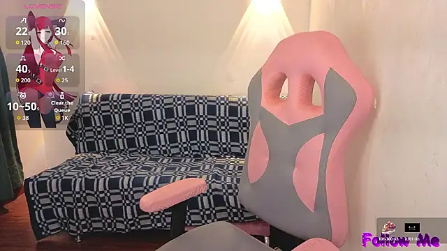 vittorialombardi   online show from 02/24/26, 07:09