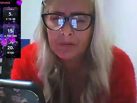 Snapshot of Rousmk1 chatting on 03/21/26, 03:08 Rousmk1 online show from 03/21/26, 03:08