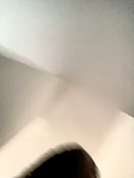 Snapshot of EscorpiLeoncita chatting on 09/28/25, 10:39 EscorpiLeoncita online show from 09/28/25, 10:39